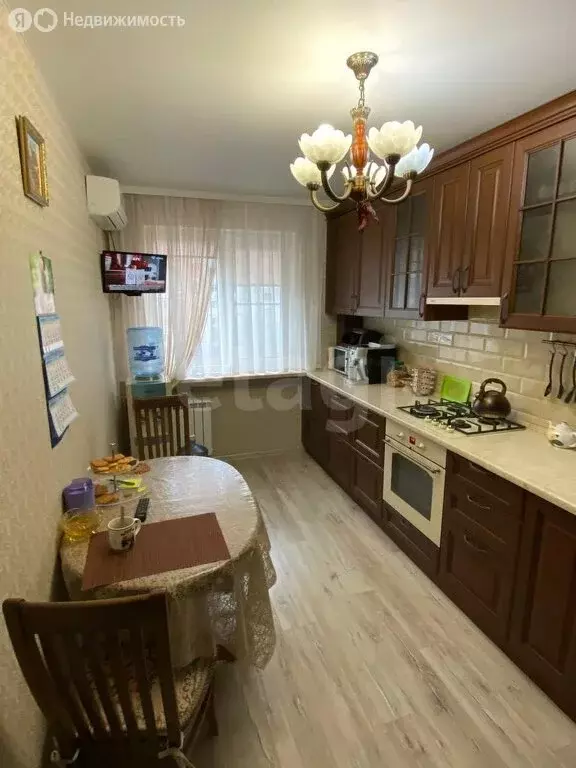 3-комнатная квартира: Аксай, улица Вартанова, 20 (64.6 м) - Фото 0