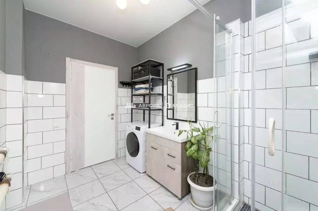 Дом в Челябинская область, Магнитогорск ул. Кирова, 119 (77 м) - Фото 1