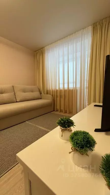 1-к кв. Волгоградская область, Волжский ул. Волжской Военной Флотилии, ... - Фото 1