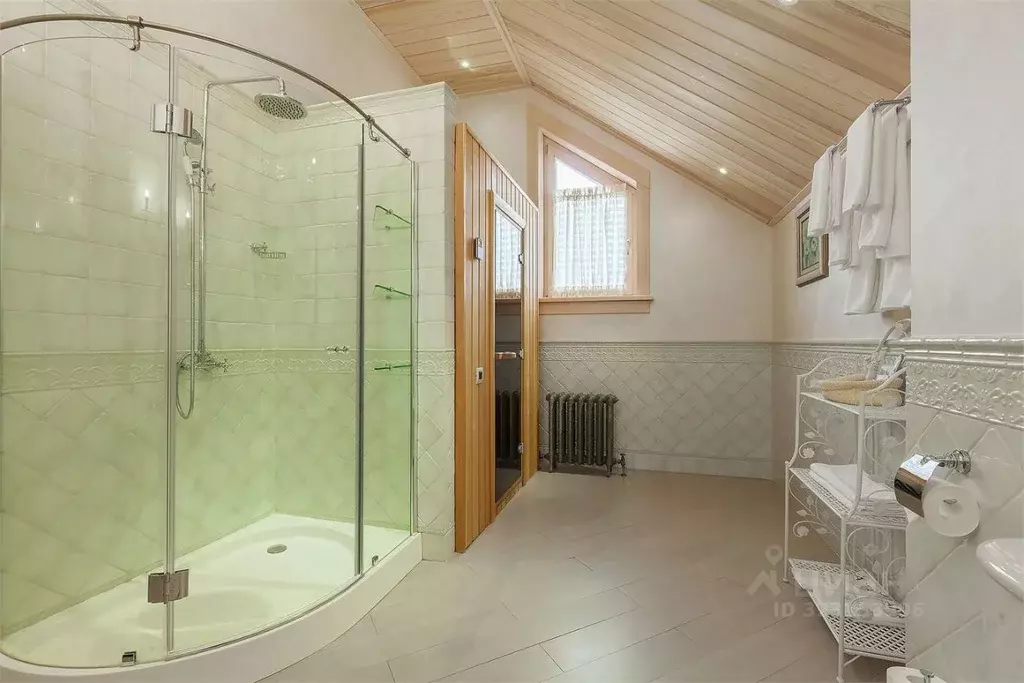 Дом в Алтай, Майминский район, с. Урлу-Аспак Лесхозная ул., 20 (265 м) - Фото 2