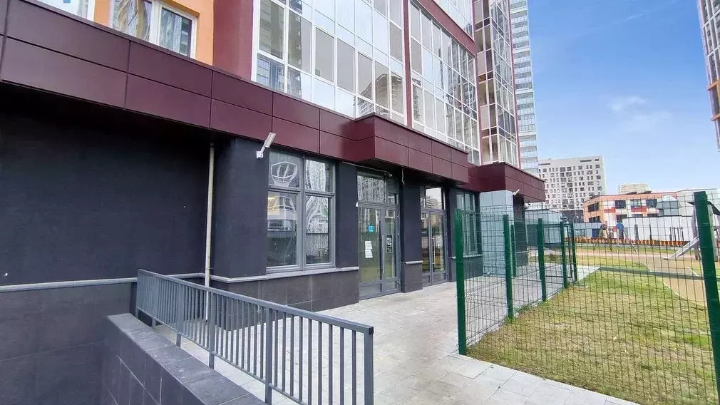 Помещение свободного назначения в Свердловская область, Екатеринбург ... - Фото 1