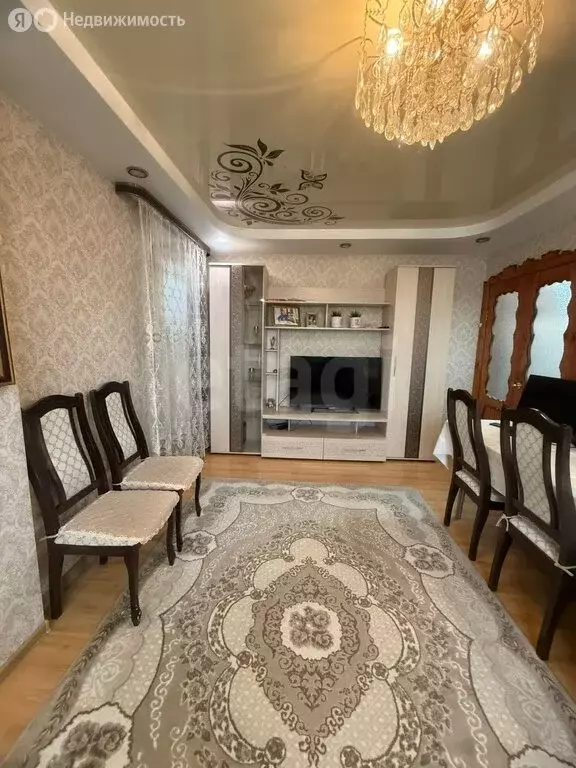 4-комнатная квартира: Камышлов, улица Куйбышева, 12 (71.3 м) - Фото 2