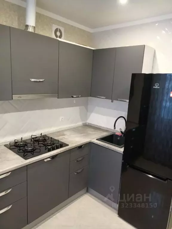 1-к кв. Калужская область, Калуга проезд 3-й Академический, 4 (36.0 м) - Фото 0