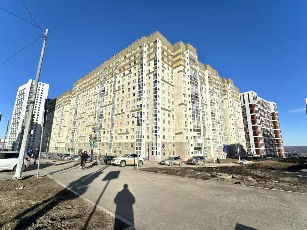 3-к кв. Башкортостан, Уфа ул. Рудольфа Нуреева, 14 (83.4 м) - Фото 1