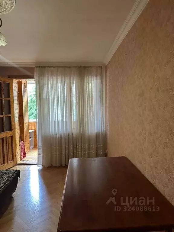 3-к кв. Северная Осетия, Владикавказ ул. Черняховского, 29к2 (68.0 м) - Фото 1