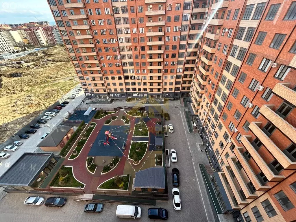 3-комнатная квартира: Каспийск, проспект Акулиничева, 33А (96 м) - Фото 2