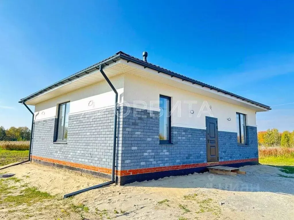 Дом в Тюменская область, Тюменский муниципальный округ, с. Каменка  ... - Фото 1