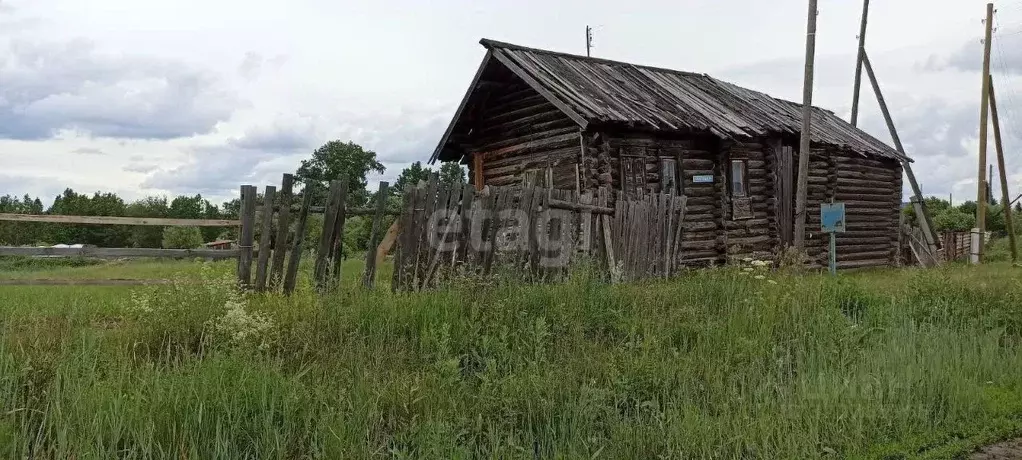 Дом в Свердловская область, Тугулымский муниципальный округ, с. ... - Фото 1