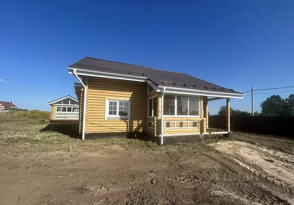 Дом в Брянская область, Брянский район, с. Глинищево  (164 м) - Фото 1