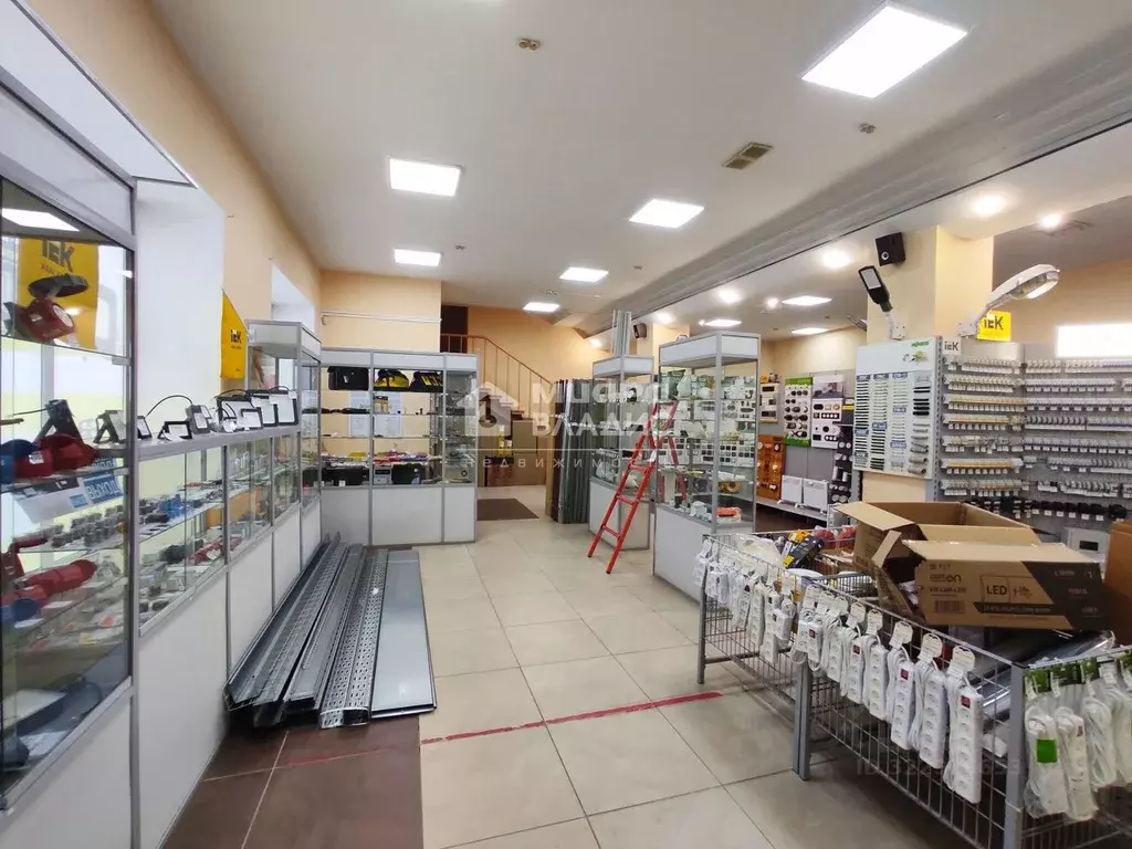 Помещение свободного назначения в Омская область, Омск ул. Маршала ... - Фото 1