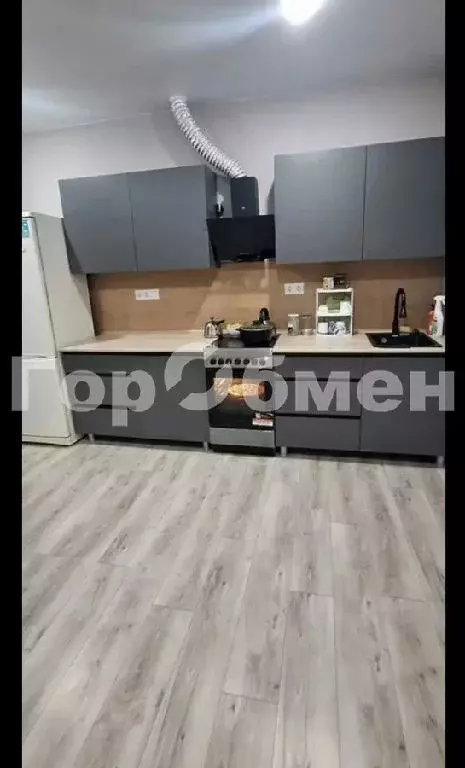 Продается 3-комнатная квартира - Фото 1