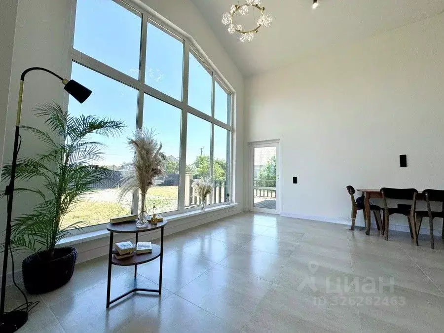 Дом в Крым, Первомайское пгт ул. Черноморская, 52 (115 м) - Фото 1