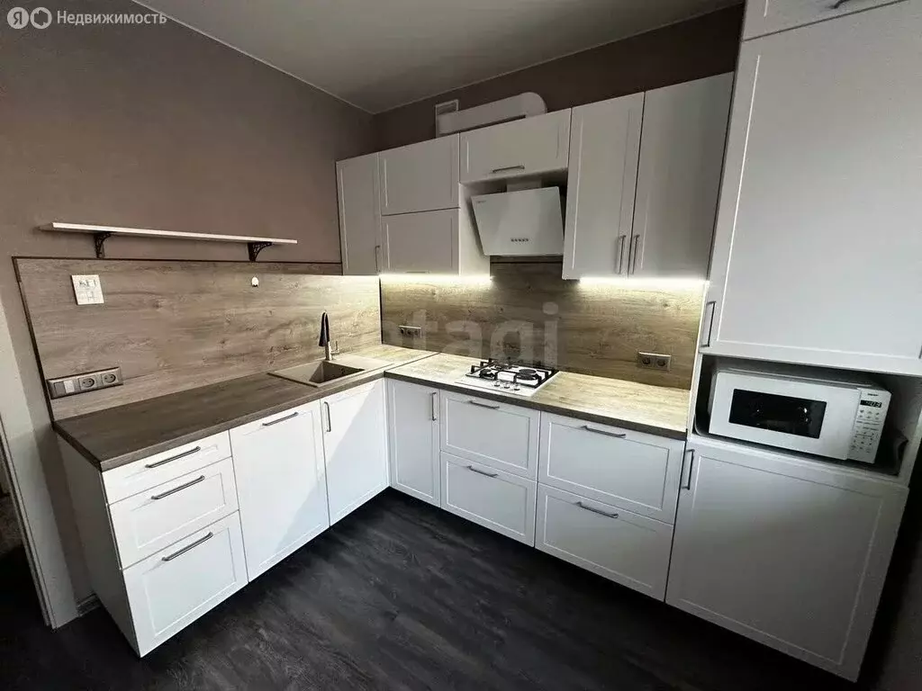 1-комнатная квартира: Калининград, улица Виктора Гакуна, 2 (39.3 м) - Фото 2