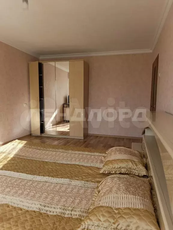 1-к. квартира, 40 м, 4/9 эт. - Фото 1