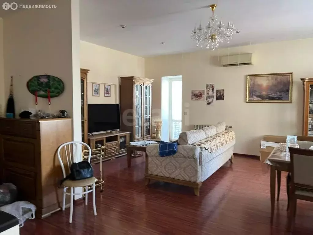 4-комнатная квартира: Якутск, улица Петровского, 19/1 (121.2 м) - Фото 0