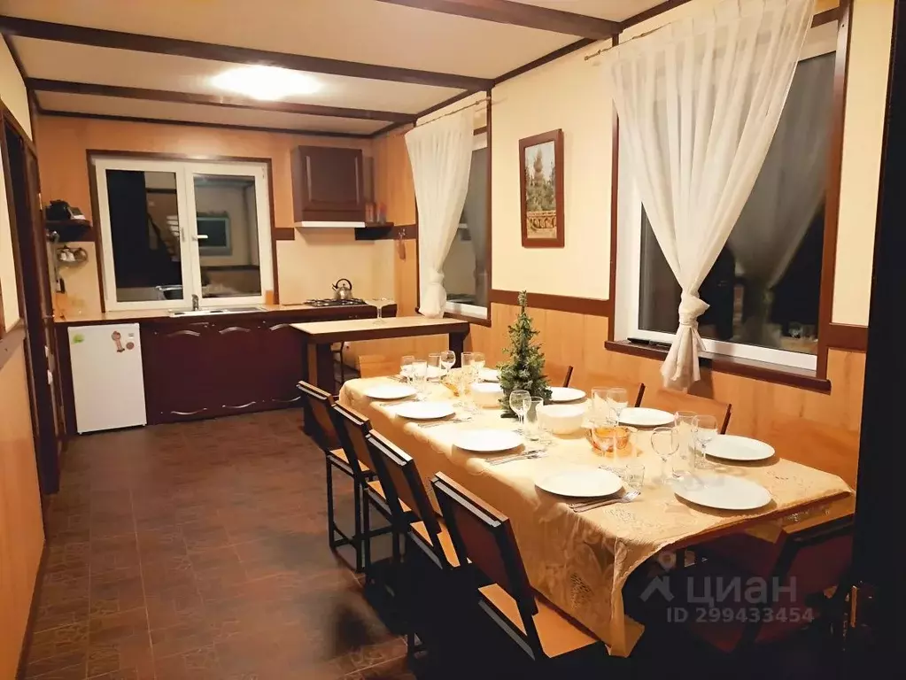 Дом в Ленинградская область, Гатчинский муниципальный округ, Сиверский ... - Фото 1