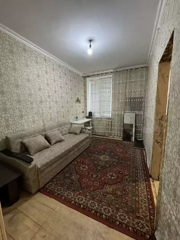 2-к. квартира, 45 м, 1/3 эт. - Фото 0