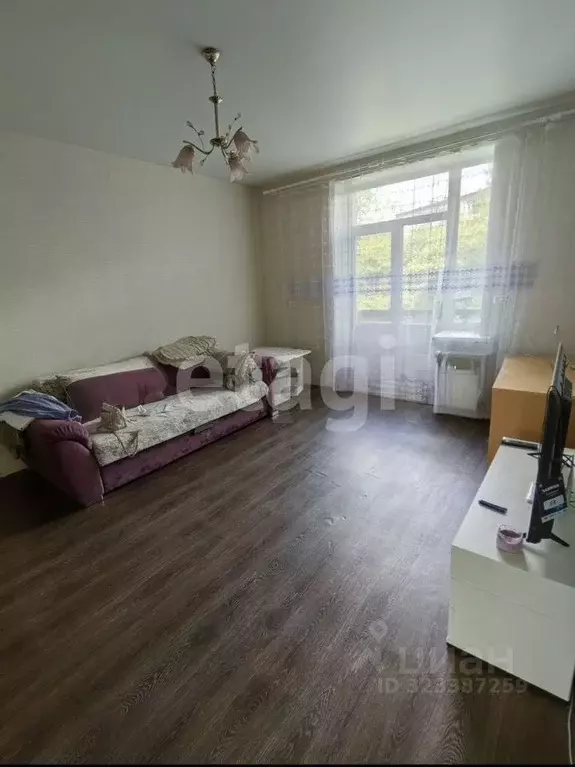 1-к кв. Свердловская область, Нижний Тагил Алапаевская ул., 7 (43.2 м) - Фото 1