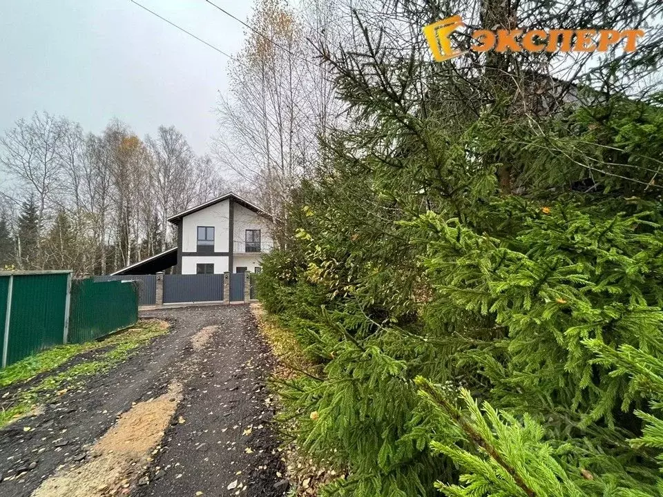 Дом в Калужская область, Жуковский муниципальный округ, Корсаково ... - Фото 1