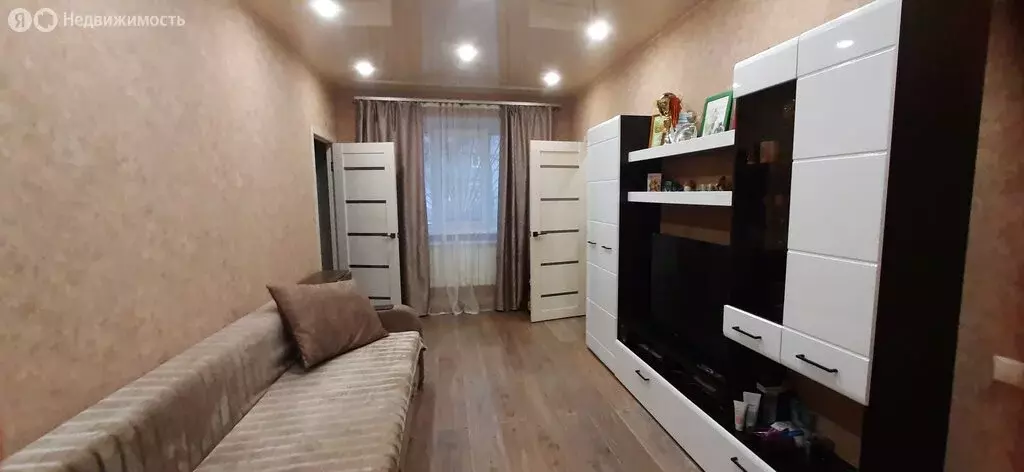 3-комнатная квартира: Нижний Новгород, Путейская улица, 47 (41.2 м) - Фото 2