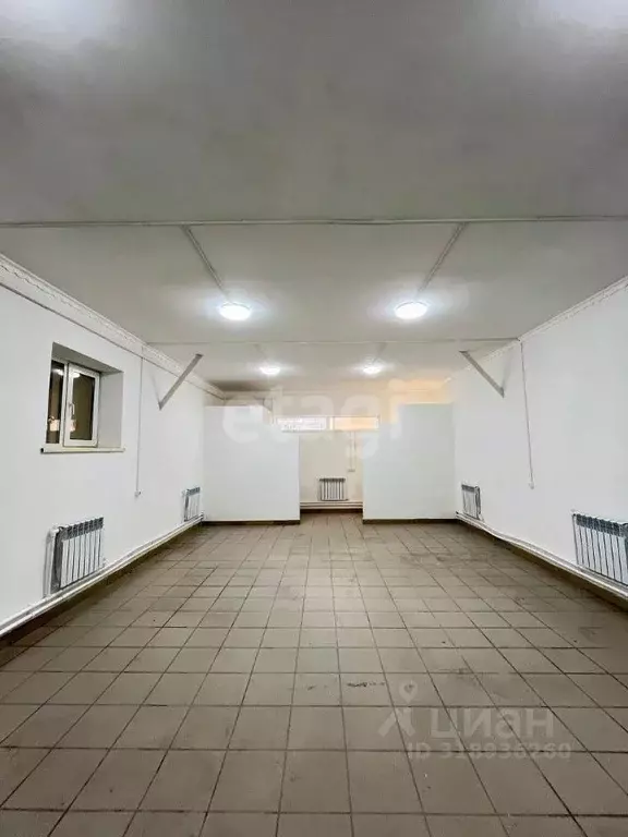 Помещение свободного назначения в Алтай, Горно-Алтайск ул. Григория ... - Фото 1