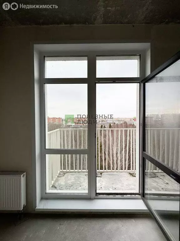 2-комнатная квартира: Ижевск, улица имени Репина, 35Ак2 (68.3 м) - Фото 1