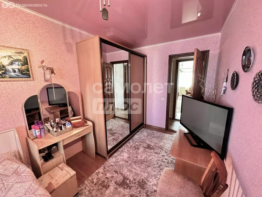 3-комнатная квартира: Тихорецк, Октябрьская улица, 6 (55.3 м) - Фото 2