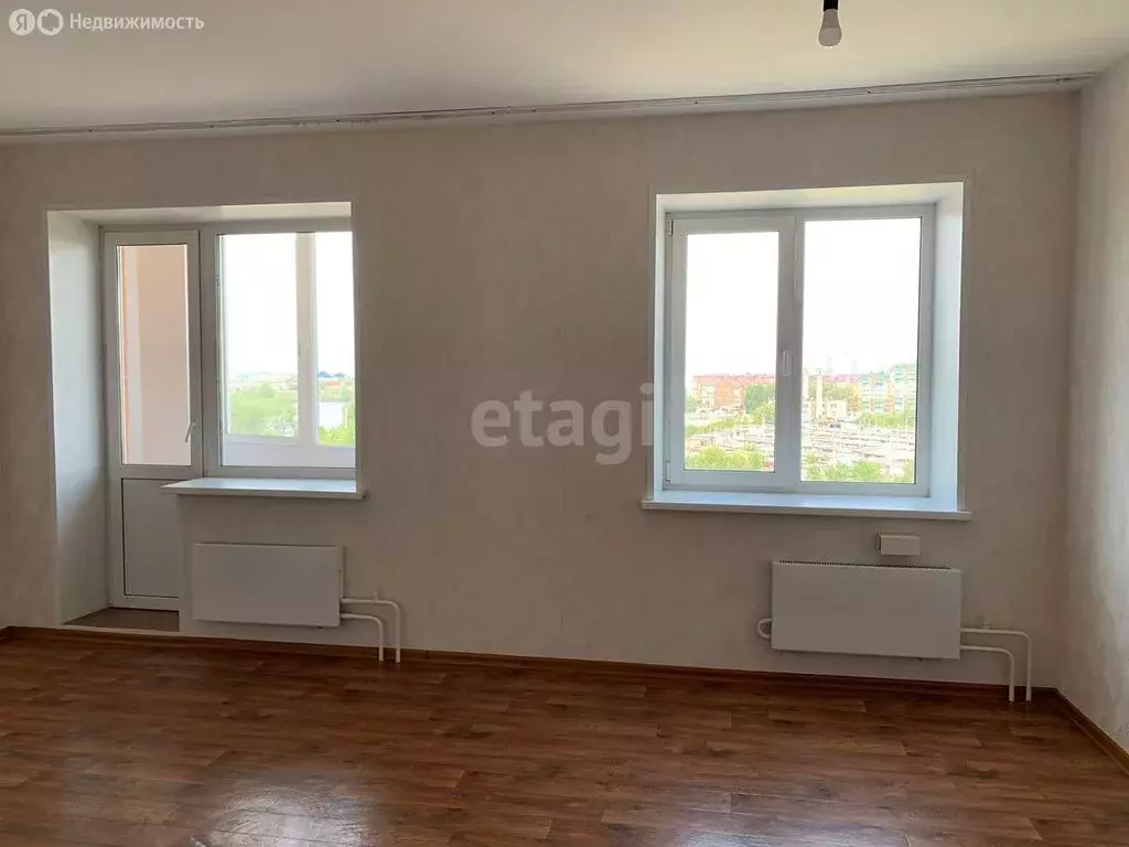 Квартира-студия: Абакан, улица Крылова, 85 (53 м) - Фото 1