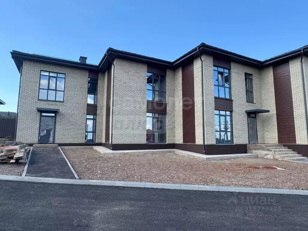 Таунхаус в Оренбургская область, Оренбург ул. Нижняя, 11 (133 м) - Фото 1