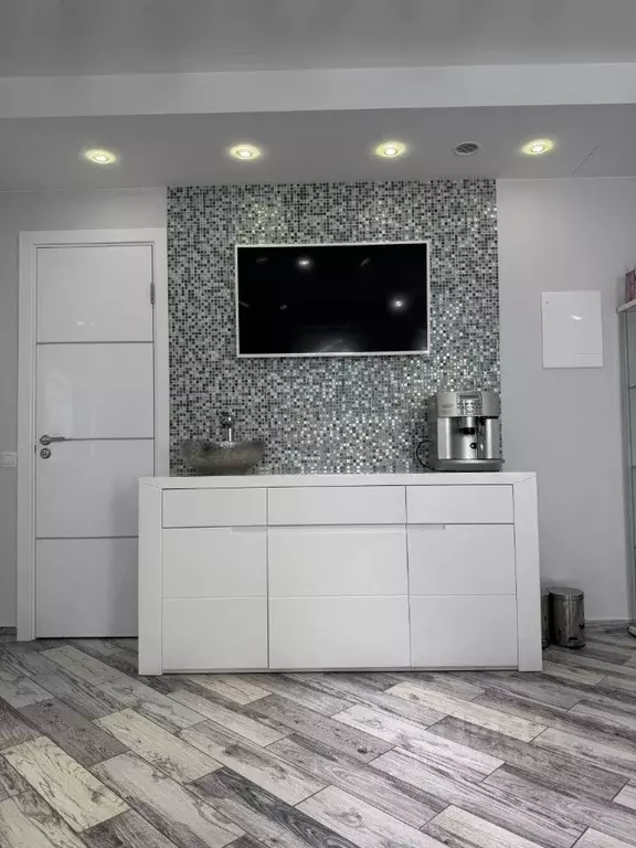 Офис в Московская область, Красногорск ул. Новая Опалиха, 14 (35 м) - Фото 1