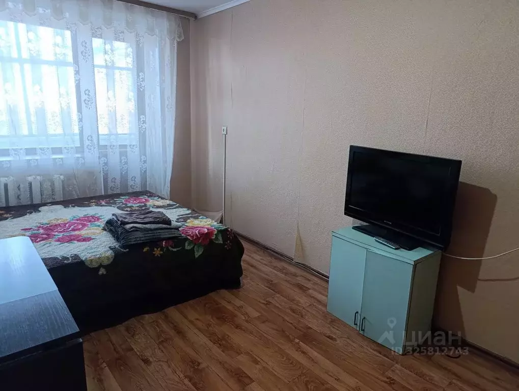 3-к кв. Оренбургская область, Орск Новый город мкр, просп. Ленина, 94 ... - Фото 2