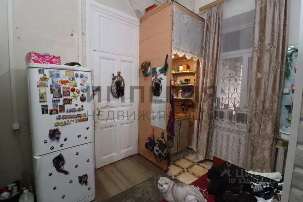 2-к кв. Крым, Симферополь ул. Пролетарская, 2/17 (33.4 м) - Фото 1