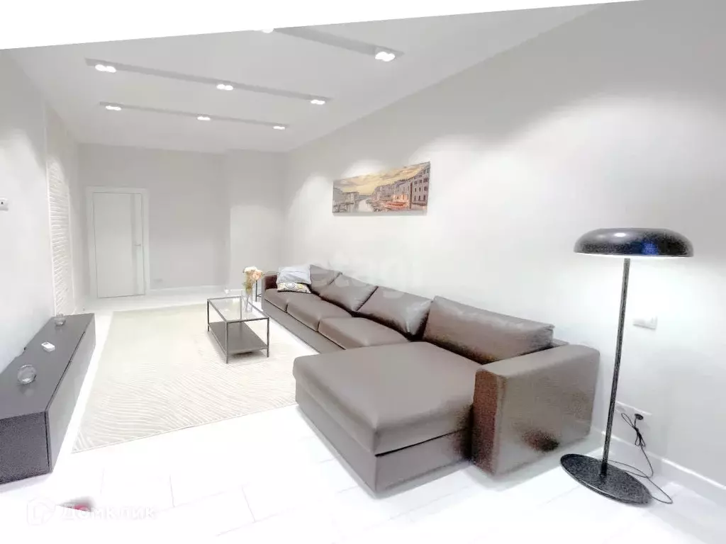 Продаётся 3-к квартира, 70 м - Фото 1