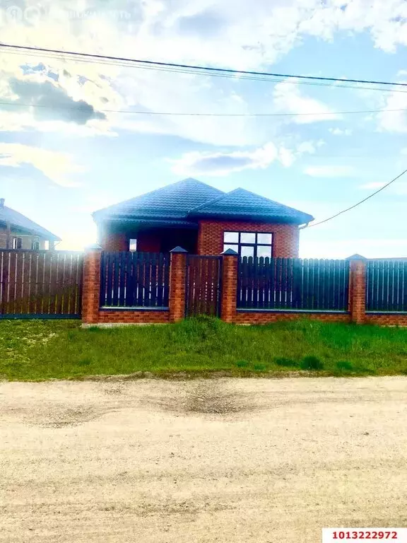 Дом в село Красносельское, микрорайон Северный, 9 (108.2 м) - Фото 1