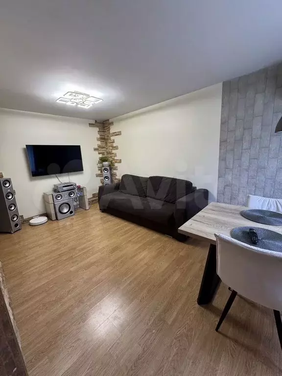 3-к. квартира, 62 м, 4/5 эт. - Фото 1