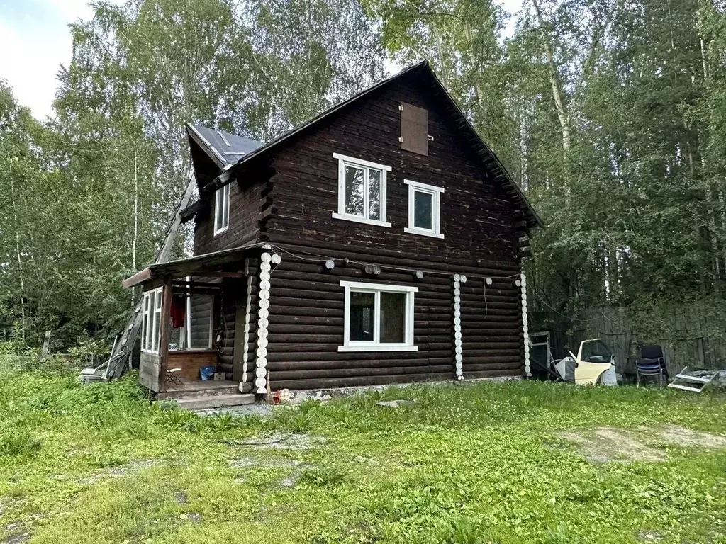 Дом в Свердловская область, Первоуральск городской округ, пос. ... - Фото 1