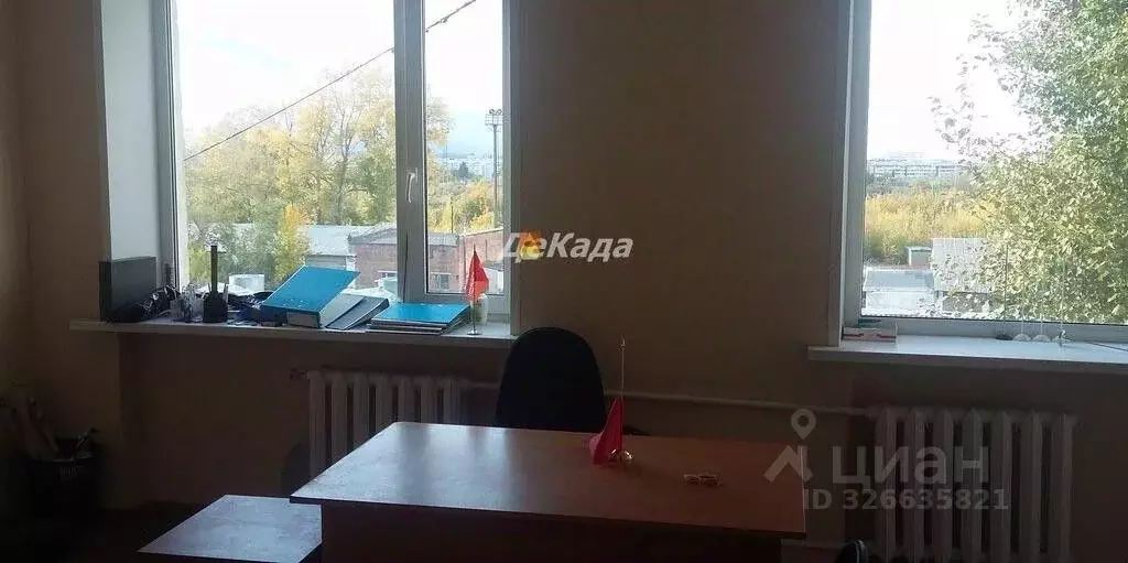 Офис в Ульяновская область, Ульяновск Локомотивная ул., 106А (285 м) - Фото 1