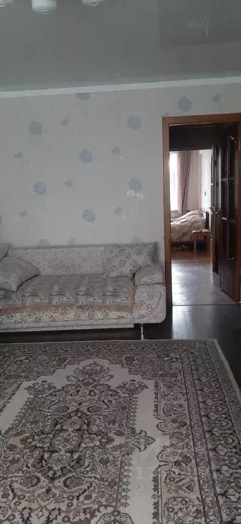 2-к кв. Омская область, Омск Омская ул., 115 (50.7 м) - Фото 0