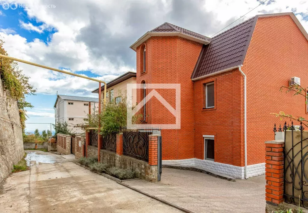 Дом в Ялта, Поселковая улица (352 м) - Фото 2