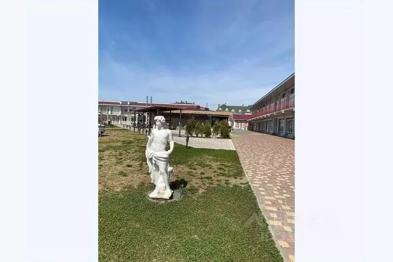 2-к кв. Крым, Евпатория городской округ, Заозерное пгт ул. Аллея ... - Фото 0