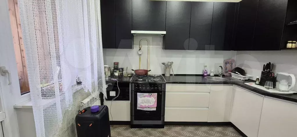 2-к. квартира, 55 м, 5/5 эт. - Фото 0