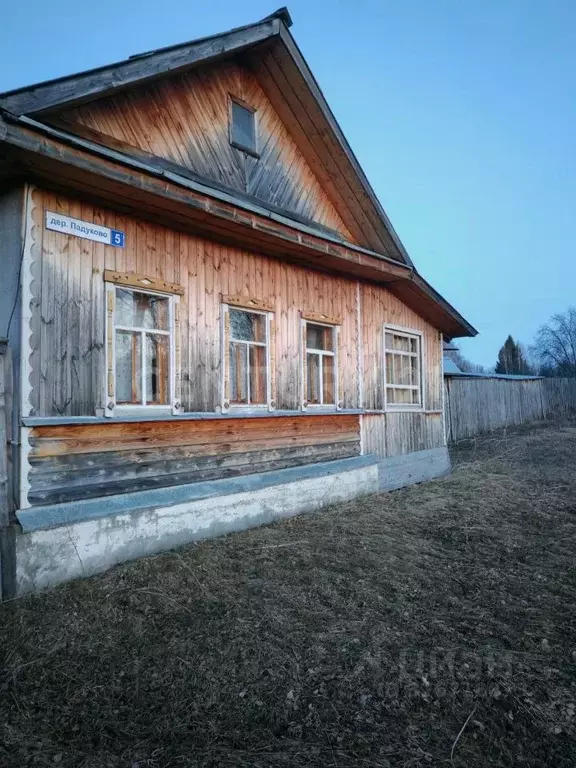 Дом в Пермский край, Кишертский район, д. Падуково 5 (30 м) - Фото 1