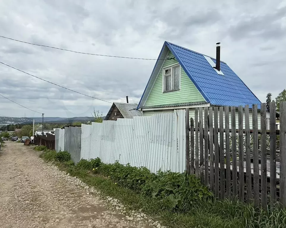 Дача 50 м на участке 5,5 сот. - Фото 1