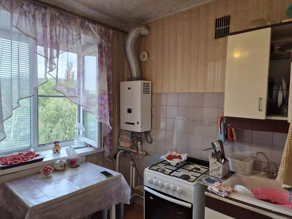 2-к кв. Самарская область, Жигулевск Самарская ул., 25 (47.6 м) - Фото 0