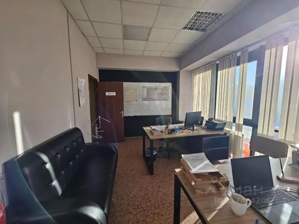 Офис в Иркутская область, Иркутск Красноярская ул., 11А (25 м) - Фото 1