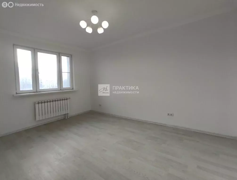 3-комнатная квартира: Москва, Ереванская улица, 8 (68.6 м) - Фото 1