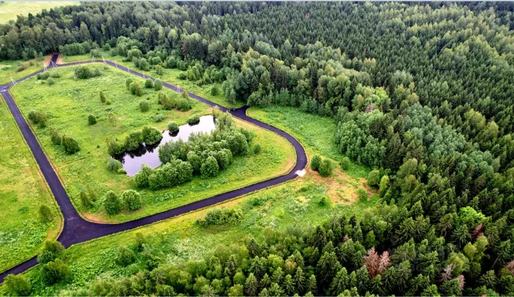 Участок в Московская область, Сергиево-Посадский городской округ, с. ... - Фото 1