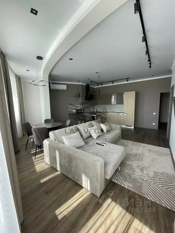 2-к кв. Краснодарский край, Сочи ул. Ленина, 219/2И (60.0 м) - Фото 1