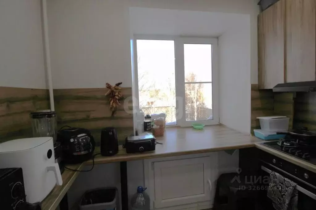 2-к кв. Вологодская область, Великий Устюг ул. Виноградова, 51 (43.3 ... - Фото 2