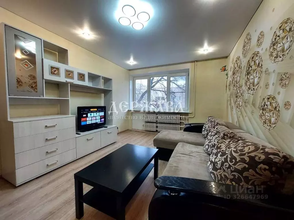 2-к кв. Белгородская область, Старооскольский городской округ, с. ... - Фото 1